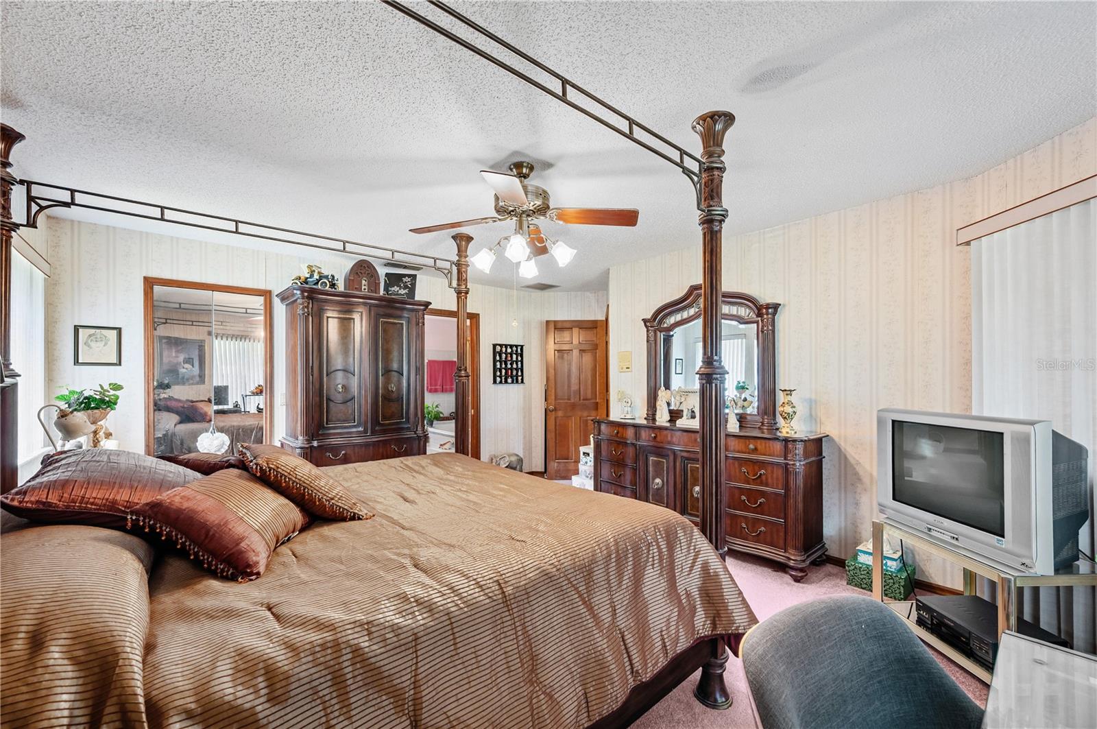 Image 22 of 30 For 2209 Fairglenn Way