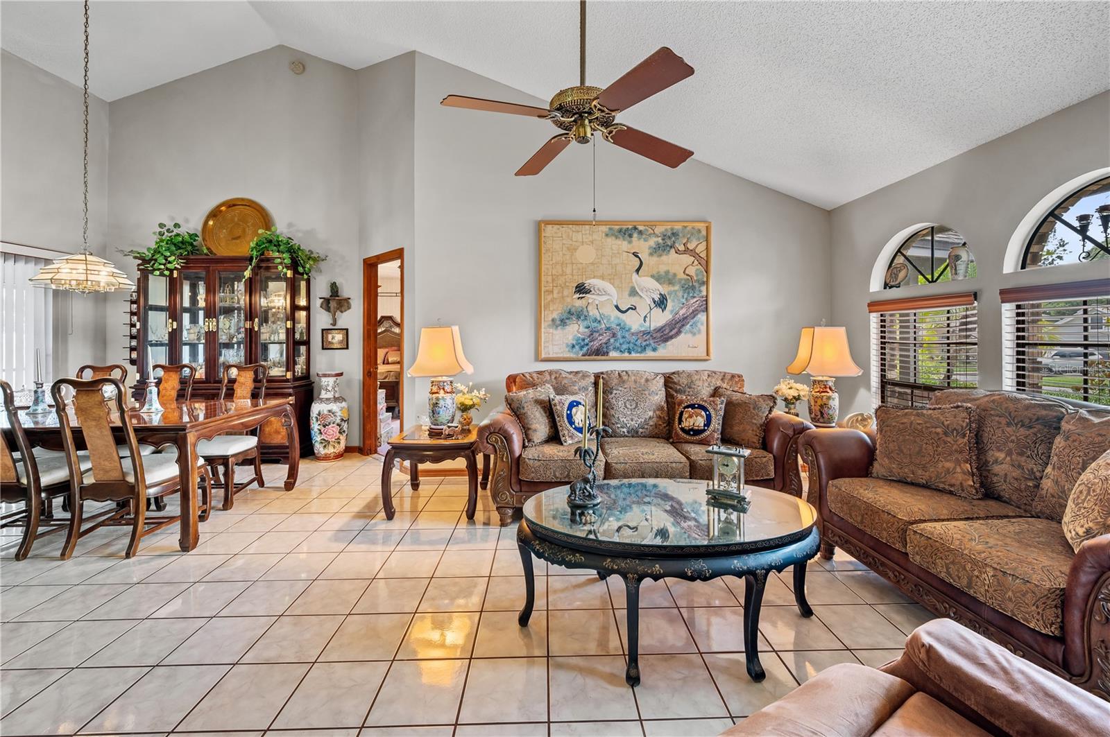 Image 5 of 30 For 2209 Fairglenn Way