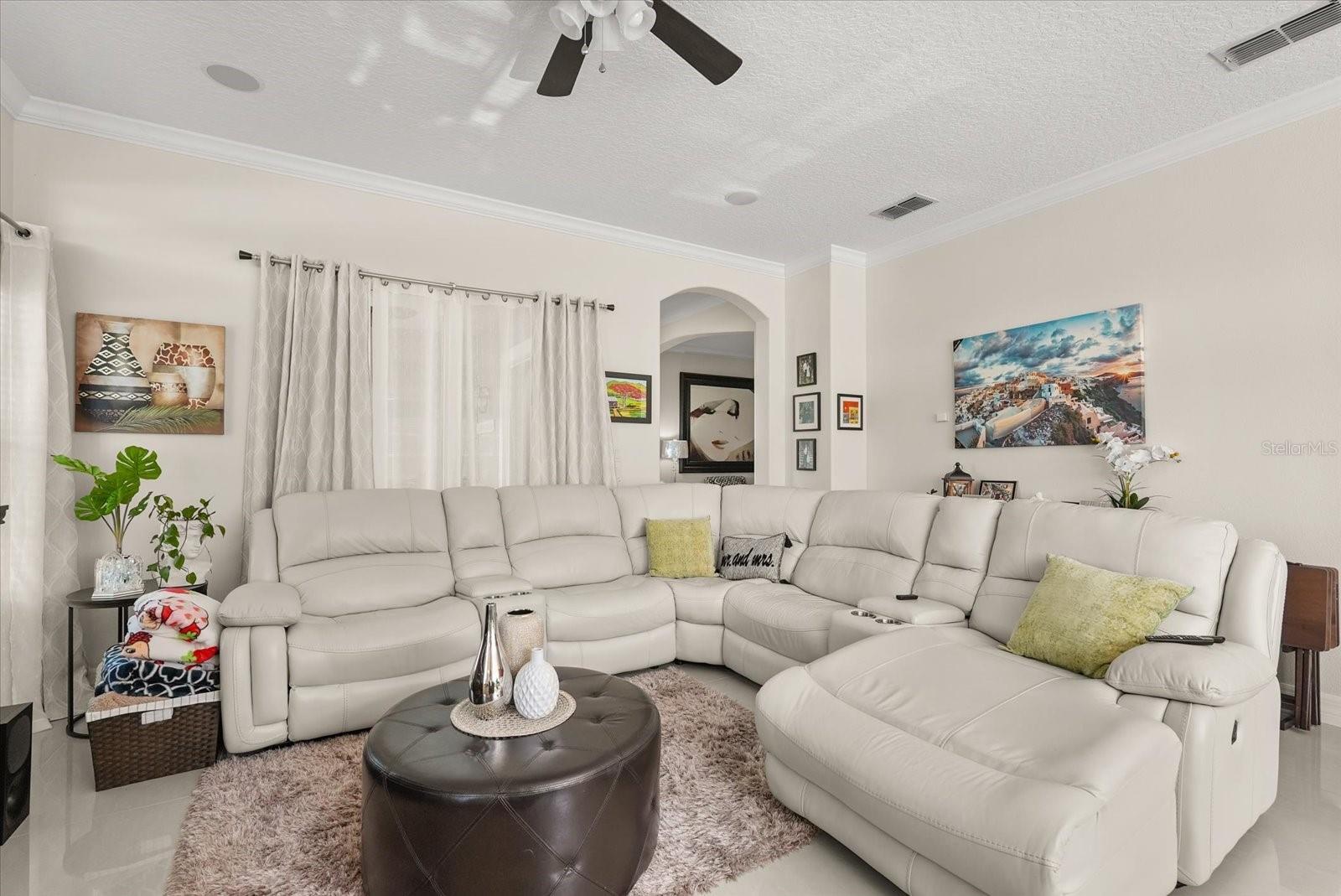 Listing photo id 13 for 16108 Bristol Lake Circle