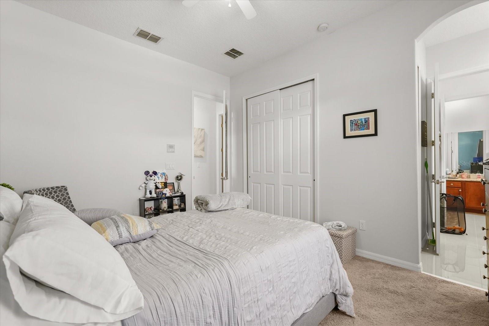 Listing photo id 24 for 16108 Bristol Lake Circle