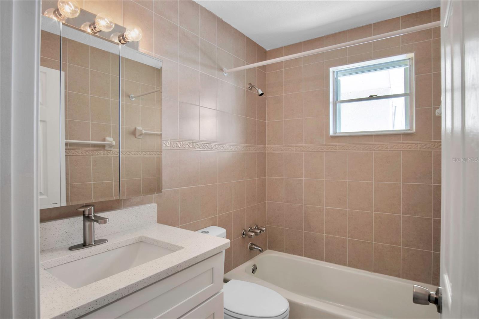 Image 12 of 27 For 2901 Halifax Avenue 220
