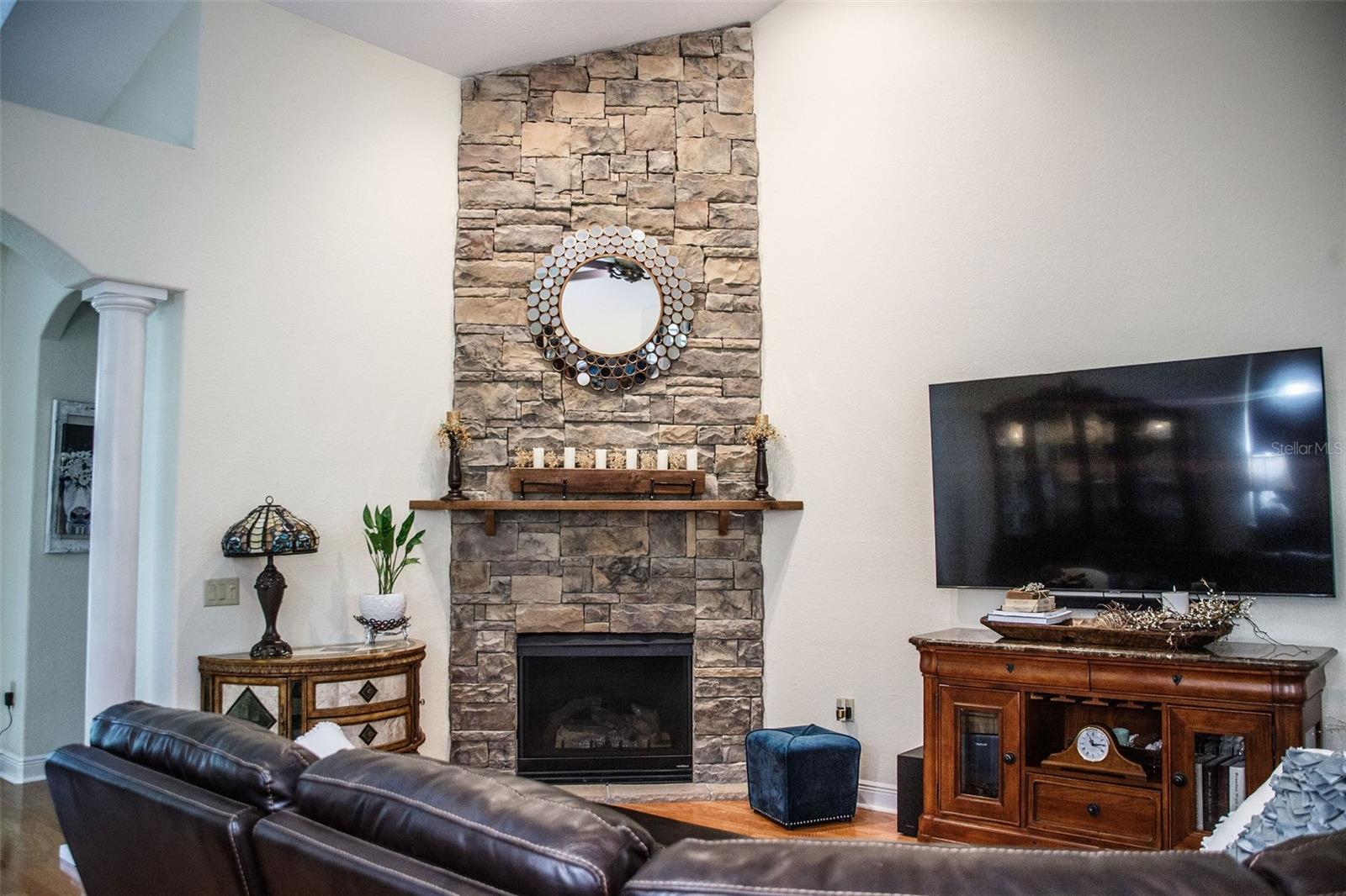 Image 12 of 49 For 2906 Country Breeze Drive