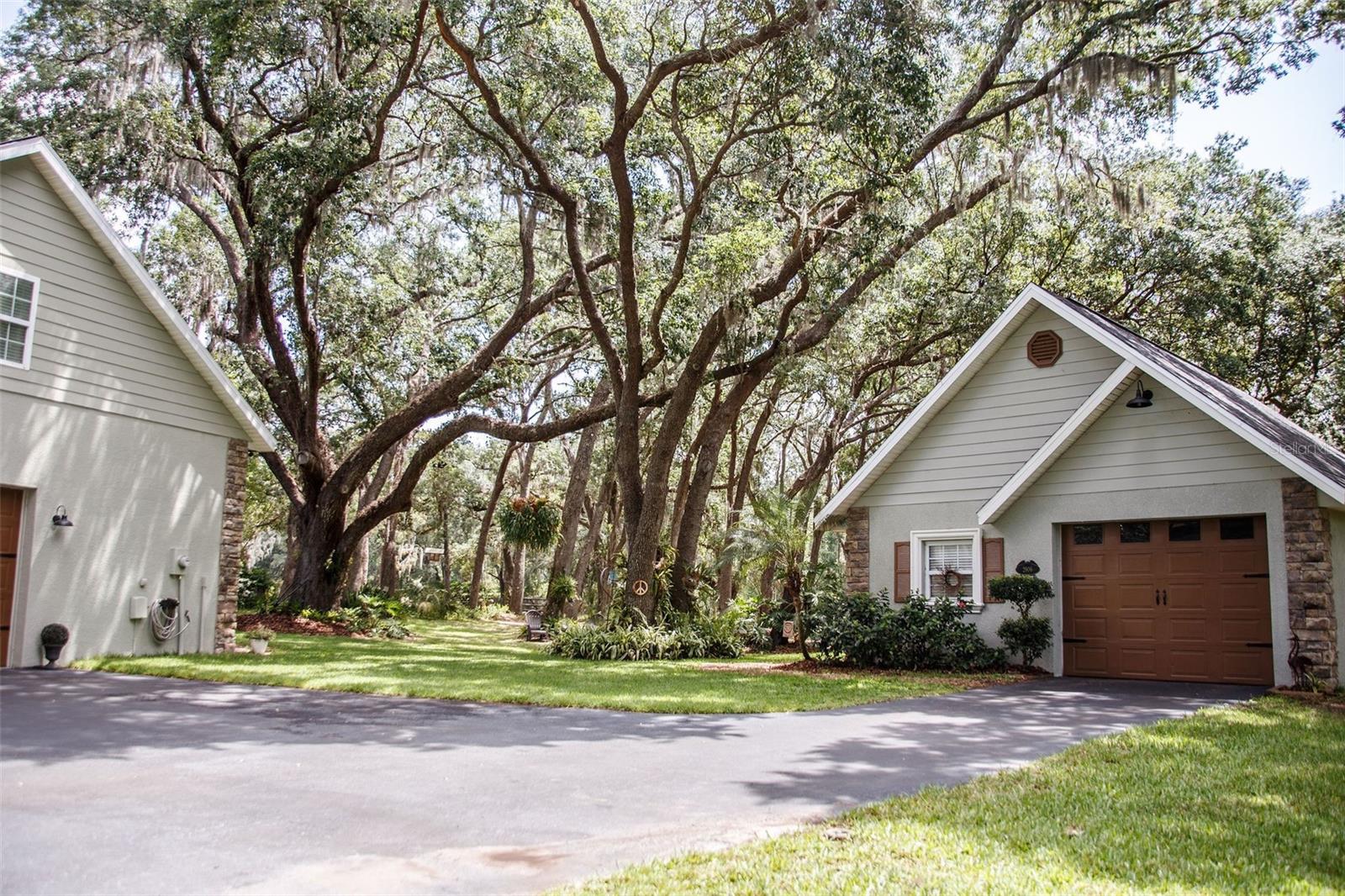 Image 9 of 49 For 2906 Country Breeze Drive