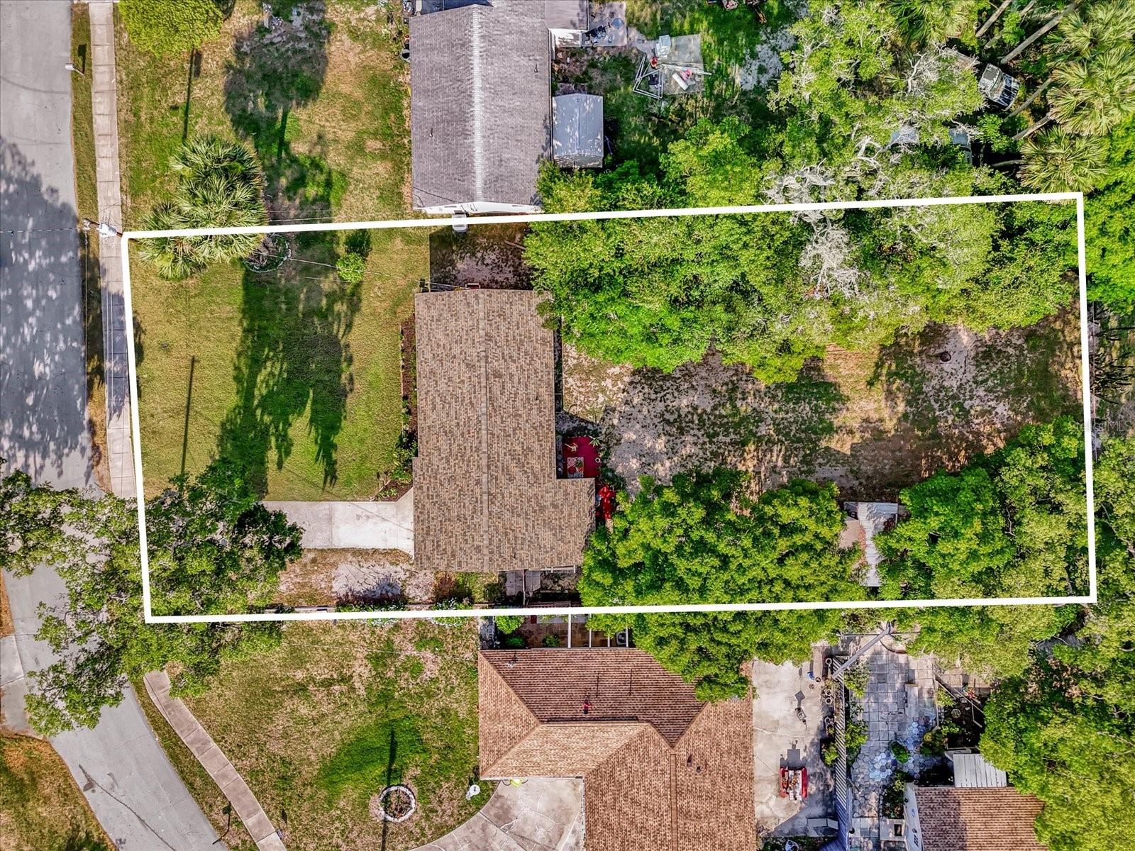 Image 32 of 36 For 512 Dixson Street