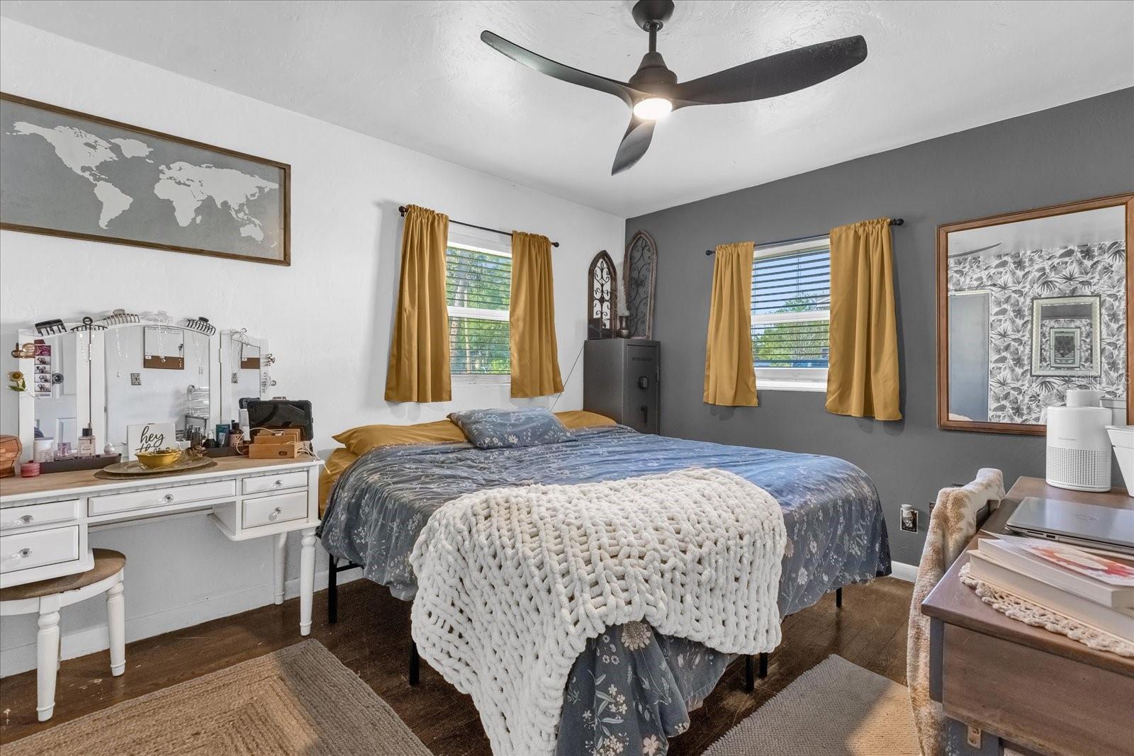 Image 9 of 36 For 512 Dixson Street