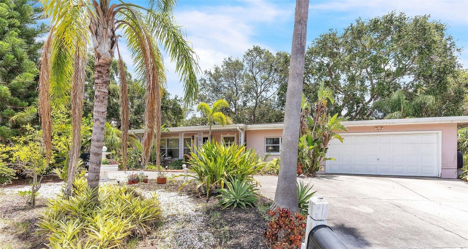 Details for 251 Tropic Boulevard W, LARGO, FL 33770
