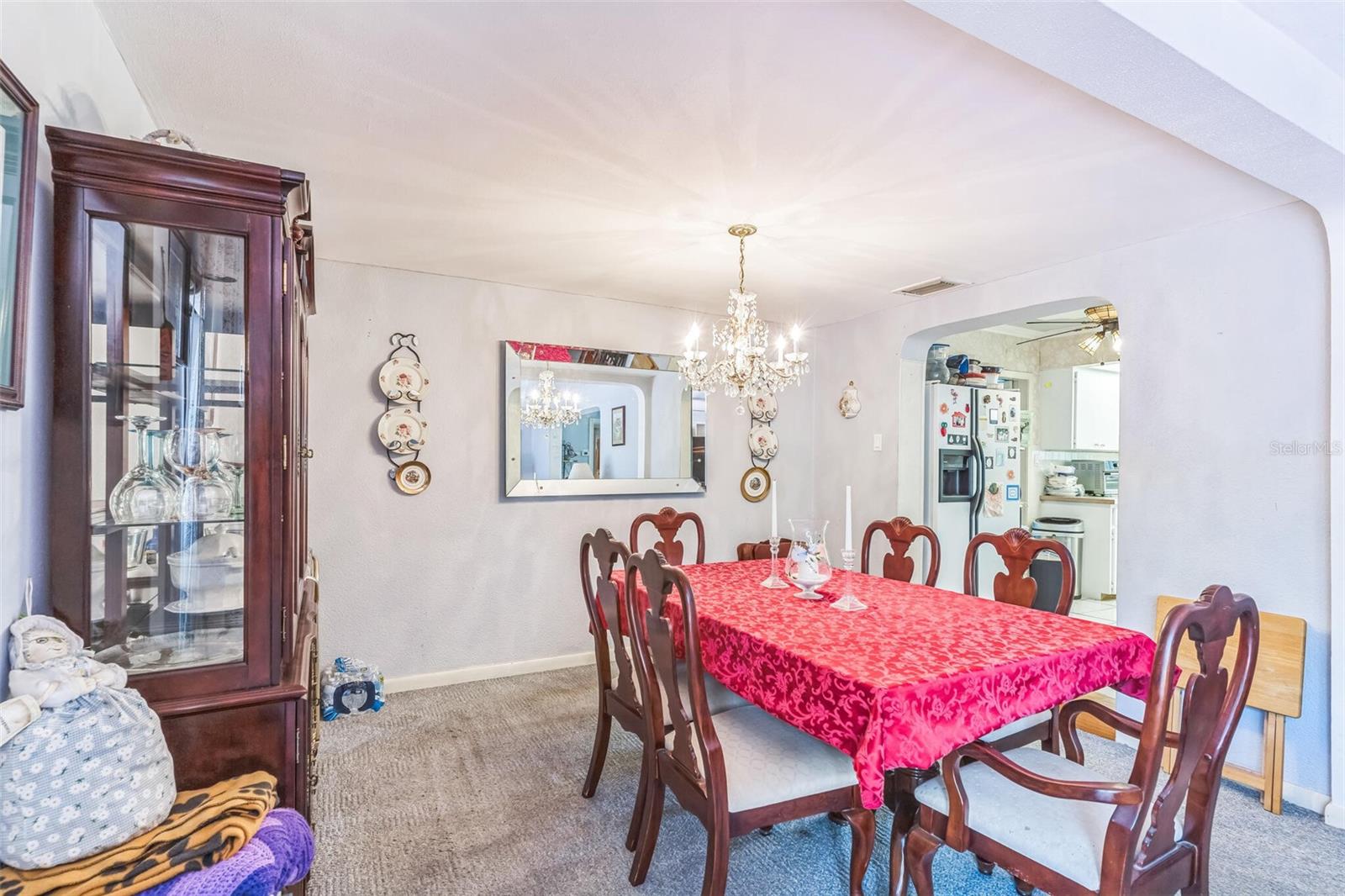 Image 16 of 39 For 251 Tropic Boulevard W