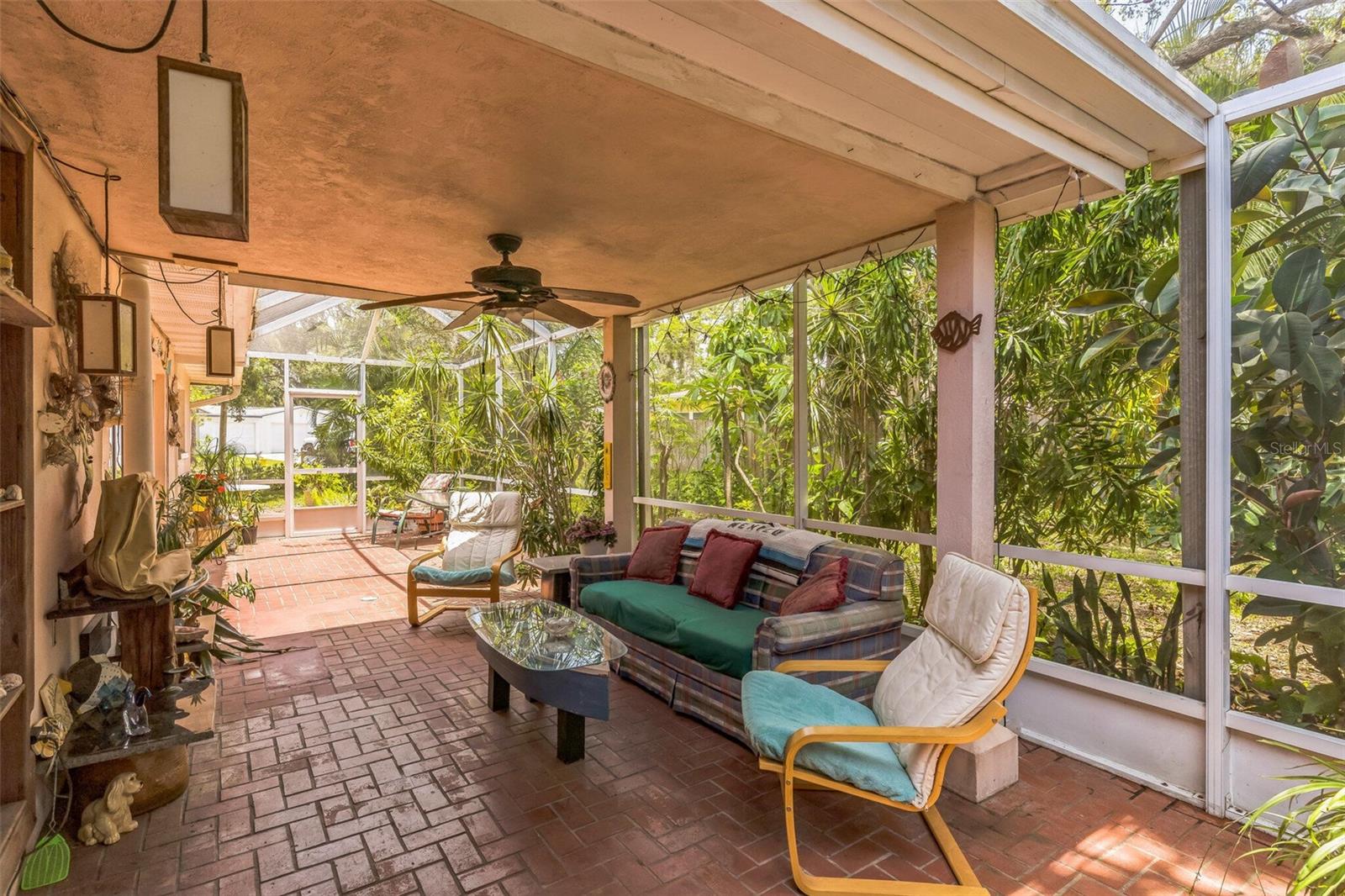 Image 3 of 39 For 251 Tropic Boulevard W