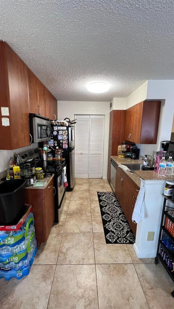Image 11 of 18 For 11582 Westwood Boulevard 1428