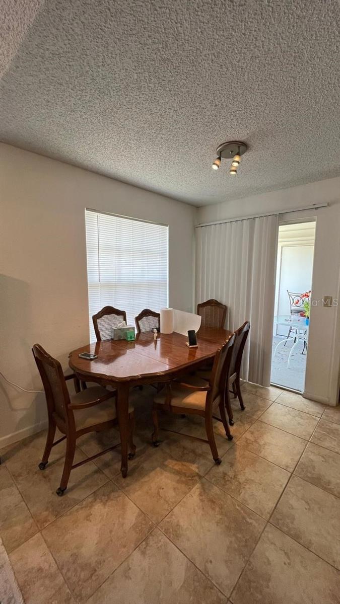 Image 12 of 18 For 11582 Westwood Boulevard 1428