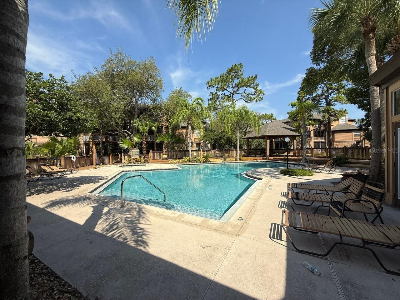 Image 30 of 31 For 474 Pin Oak Place 108