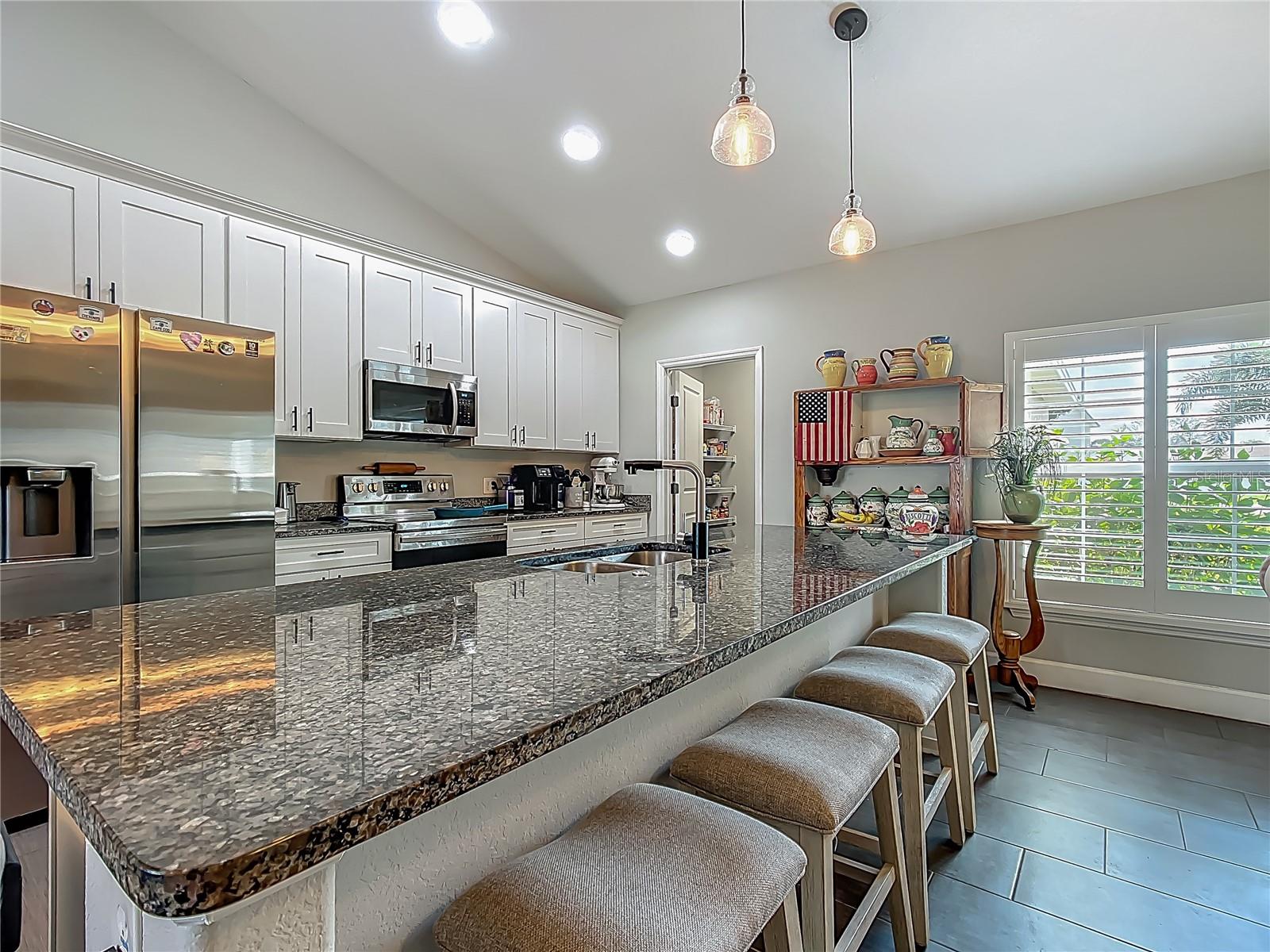 Image 15 of 41 For 439 Lake Daisy Drive