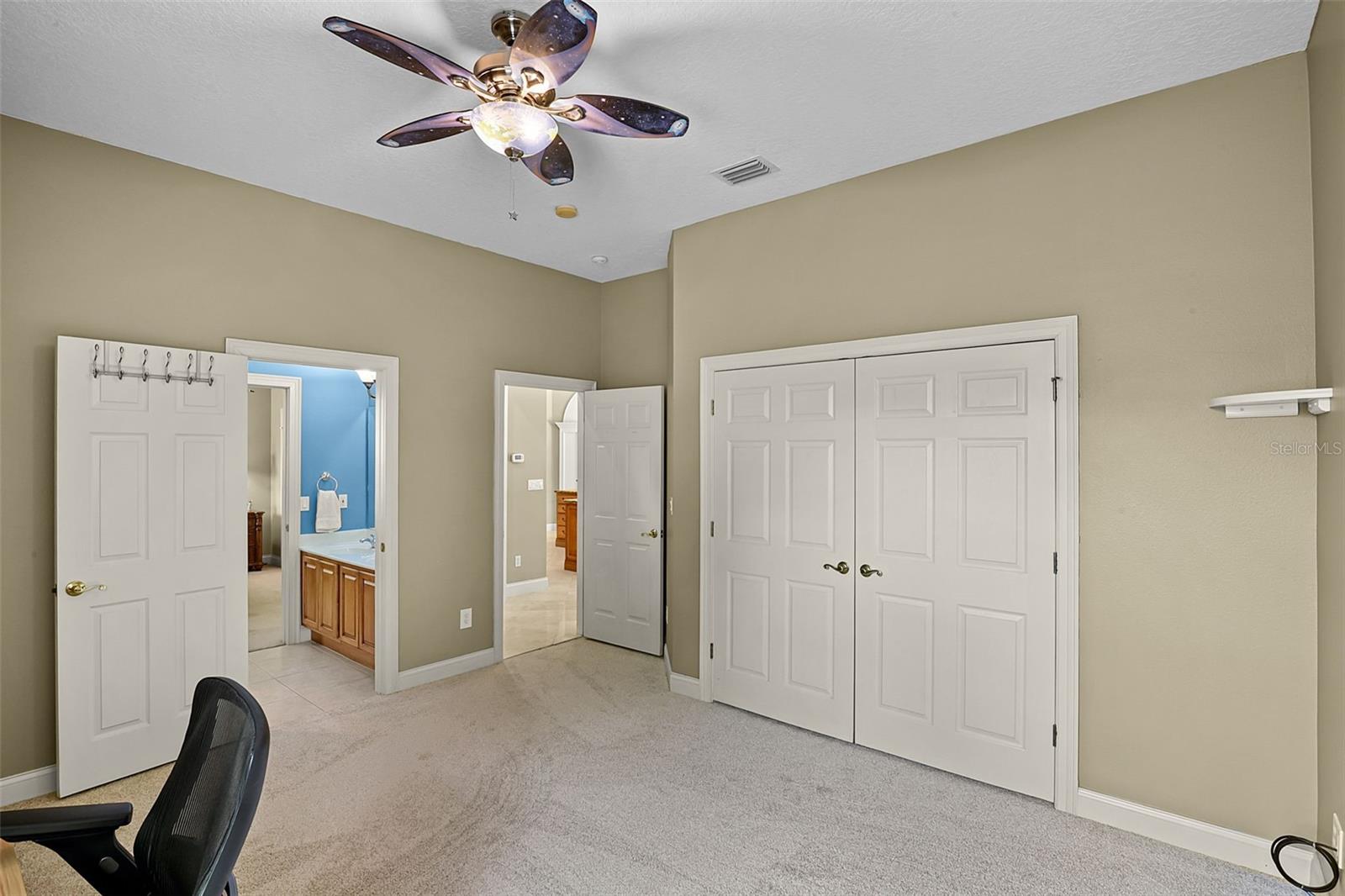 Image 36 of 74 For 1453 Langham Terrace