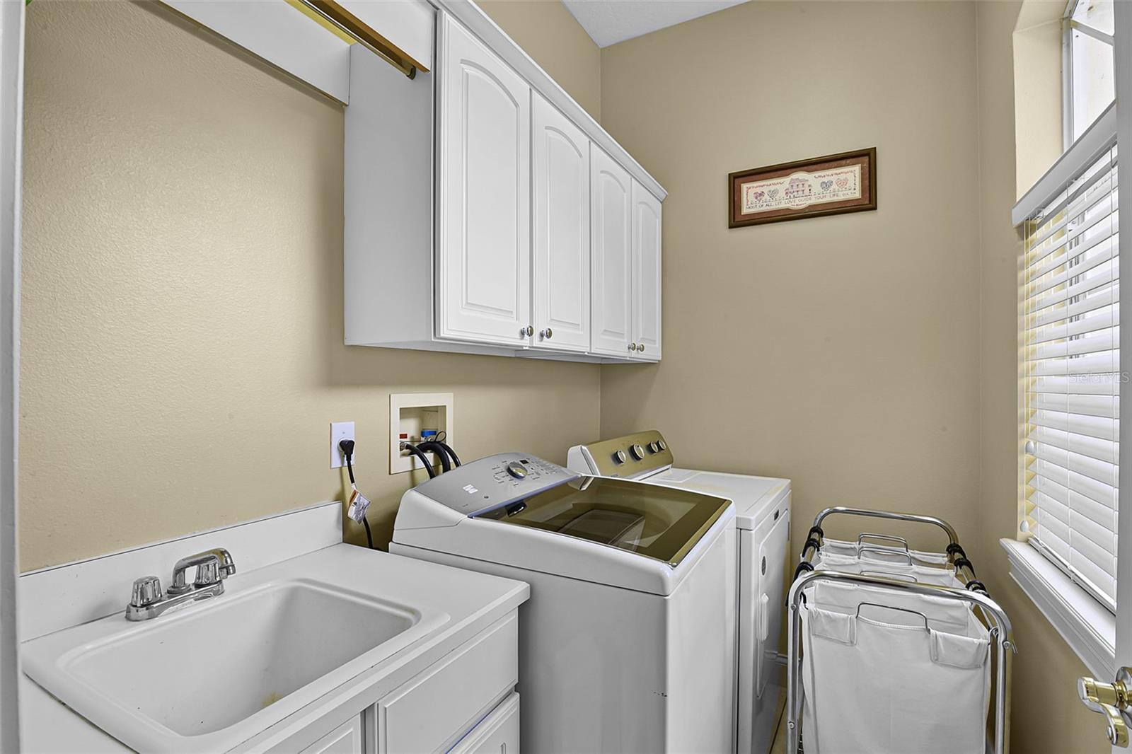 Image 43 of 74 For 1453 Langham Terrace