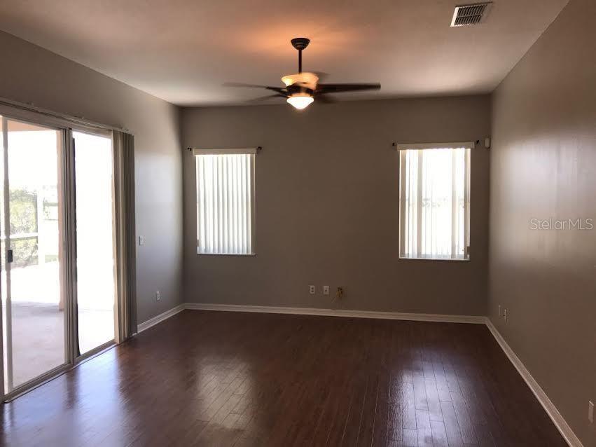 Image 6 of 16 For 13744 Crystal River Drive