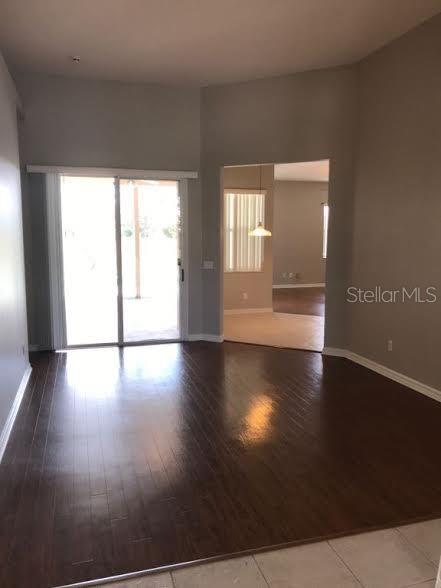 Image 7 of 16 For 13744 Crystal River Drive