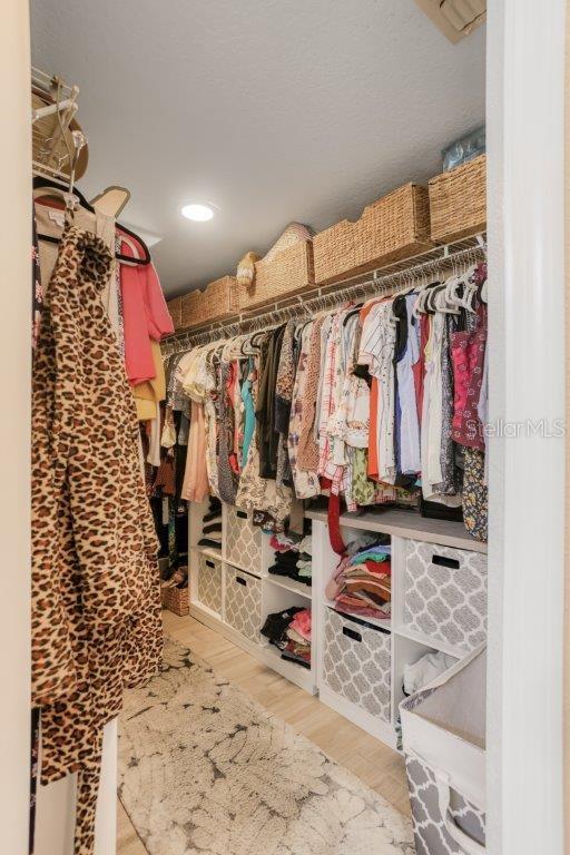 Image 14 of 31 For 6527 Silver Queen Way