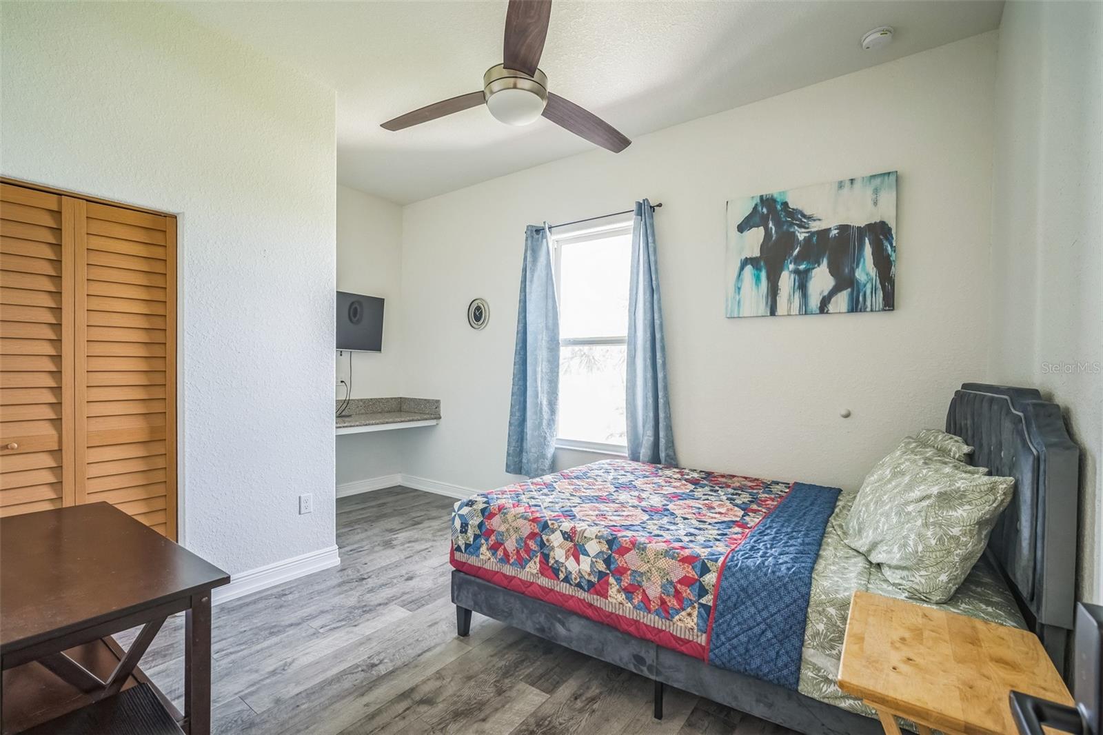 Image 17 of 28 For 10517 Camelia Drive