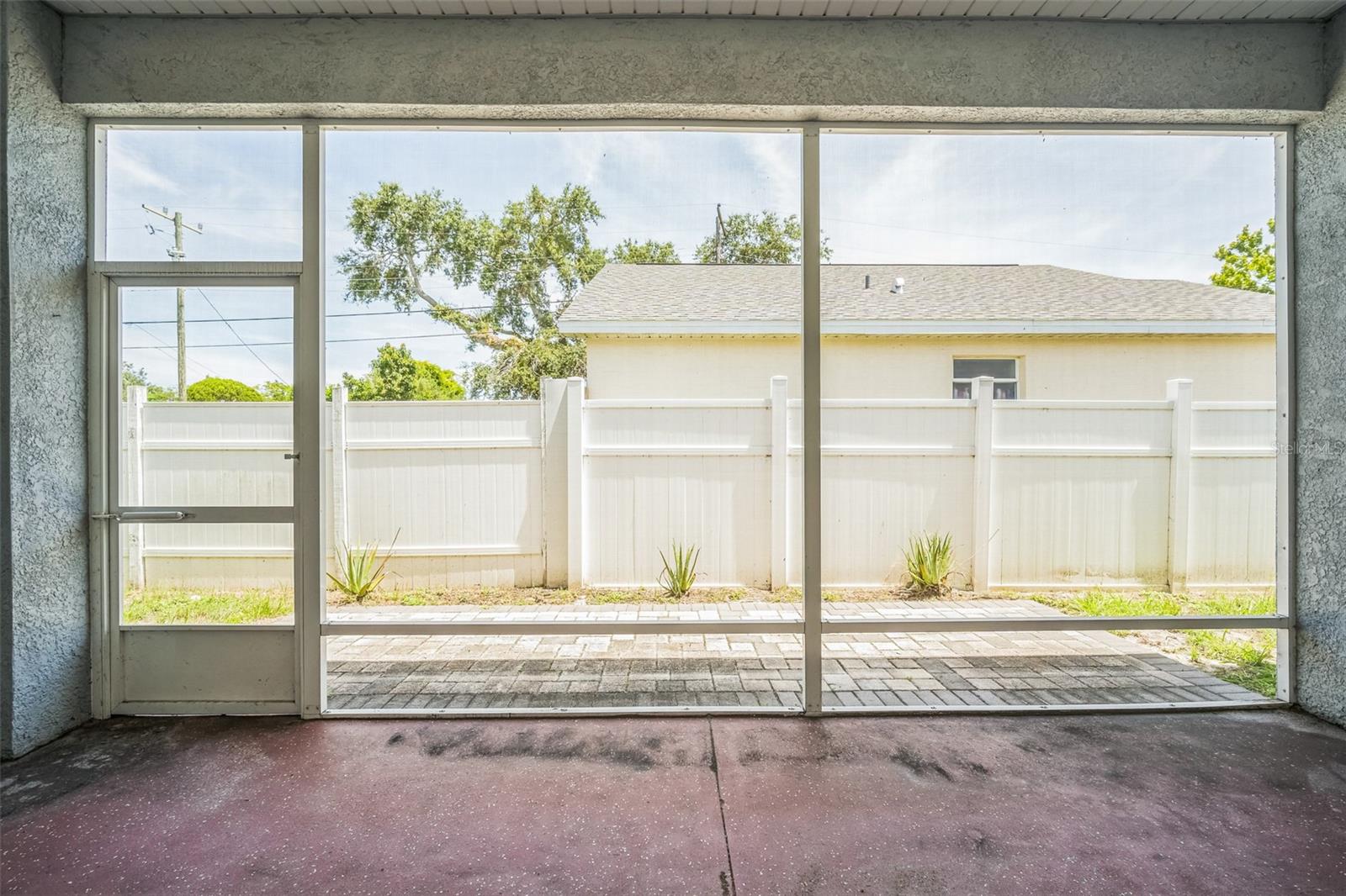 Image 28 of 28 For 10517 Camelia Drive