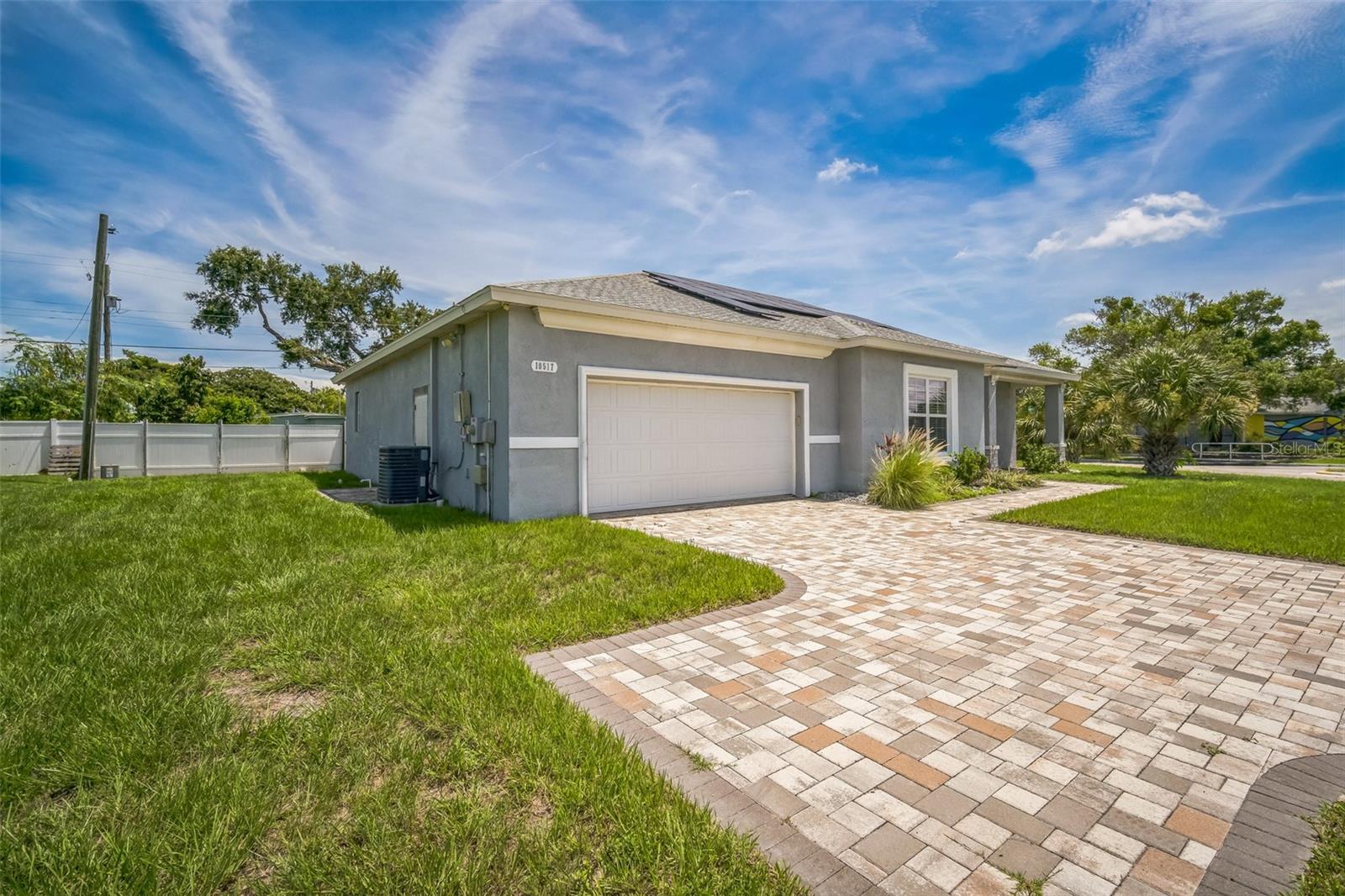 Image 3 of 28 For 10517 Camelia Drive