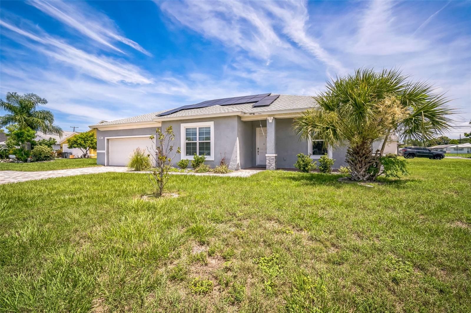 Image 4 of 28 For 10517 Camelia Drive