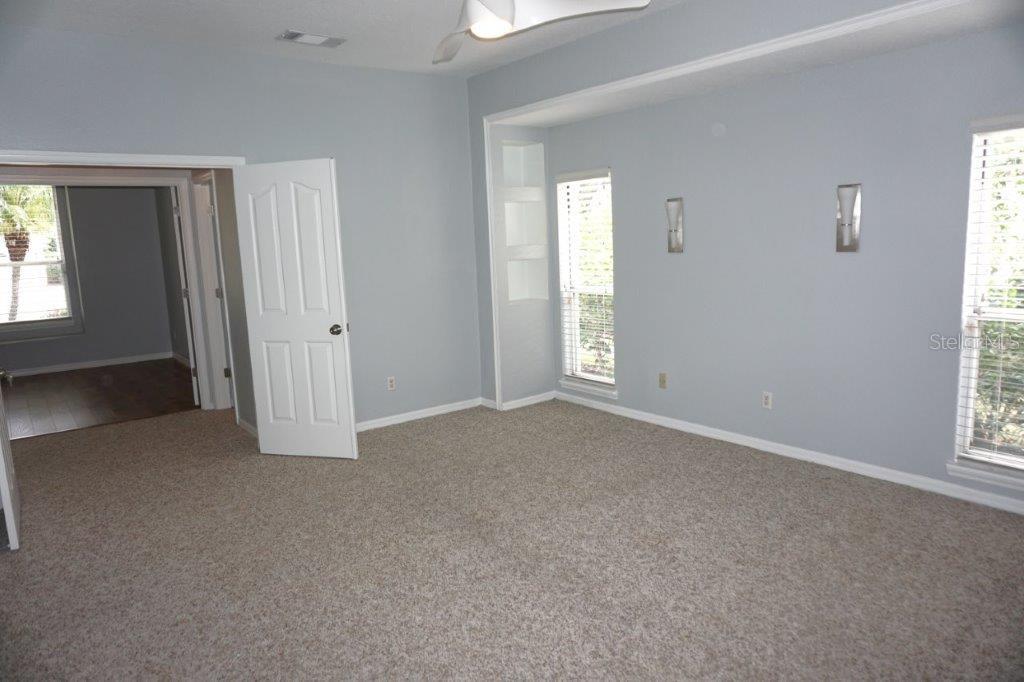 Image 13 of 32 For 8025 Old Town Drive