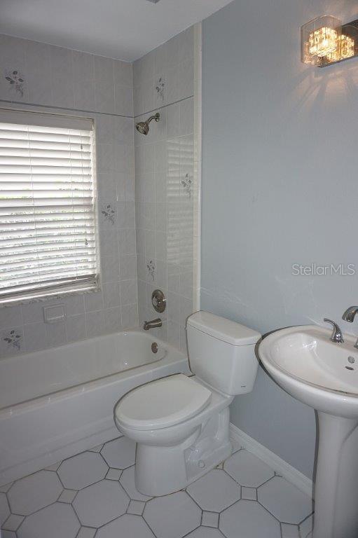 Image 24 of 32 For 8025 Old Town Drive