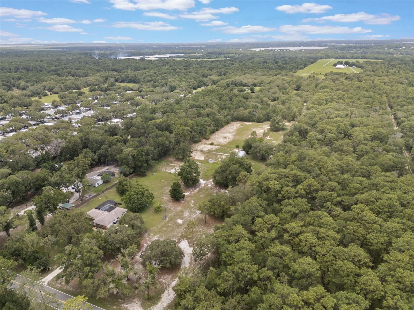 Image 2 of 6 For 5226 Round Lake Road