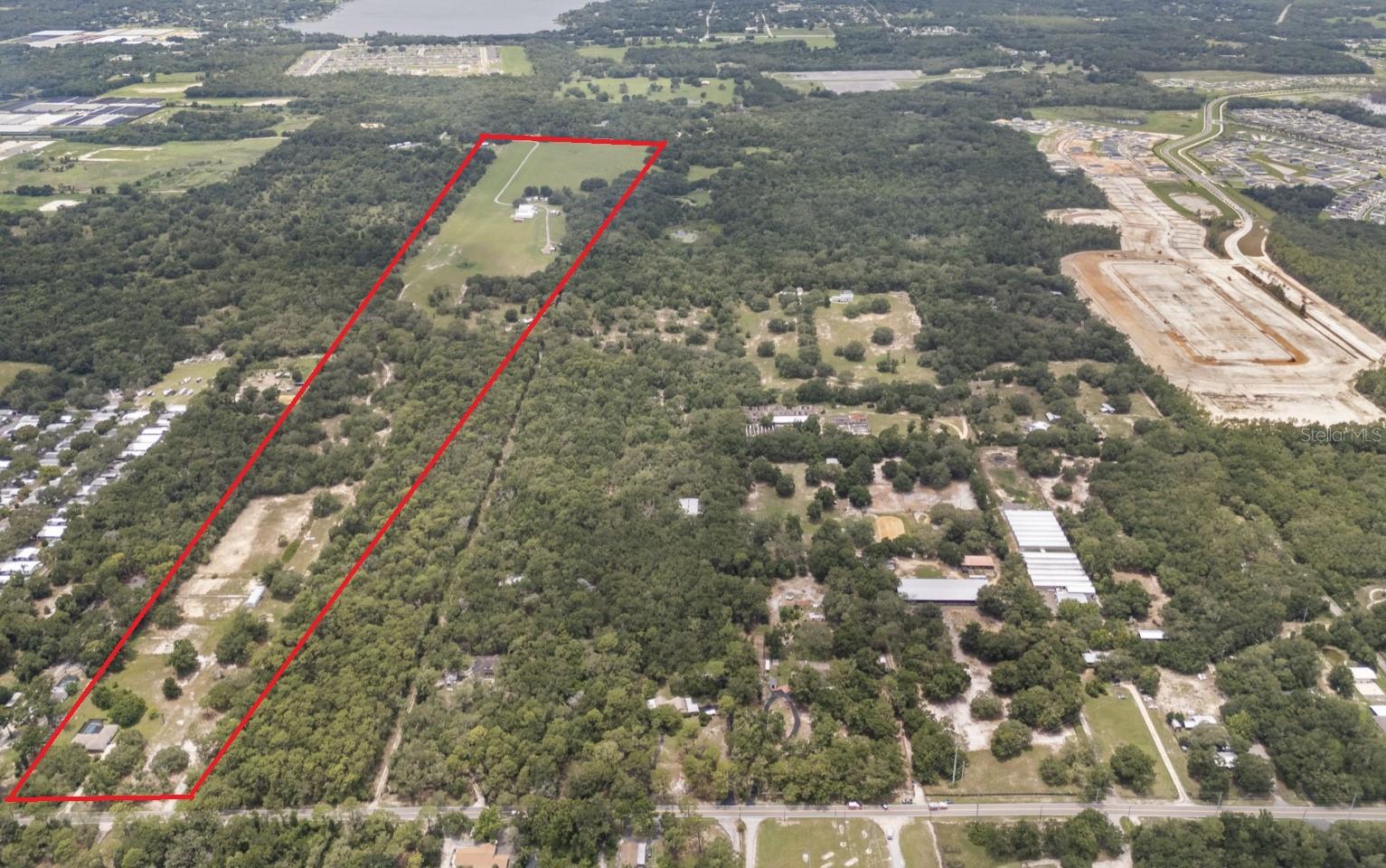Image 6 of 6 For 5226 Round Lake Road