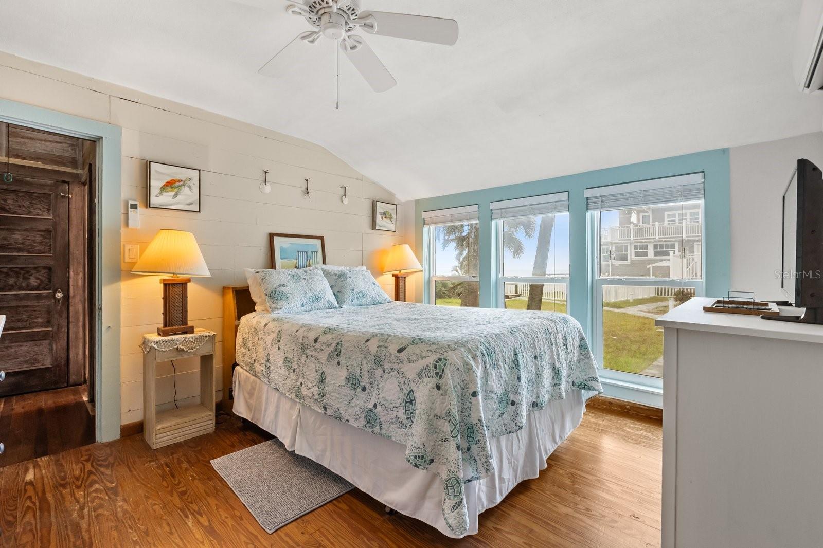Image 14 of 32 For 4039 Atlantic Avenue