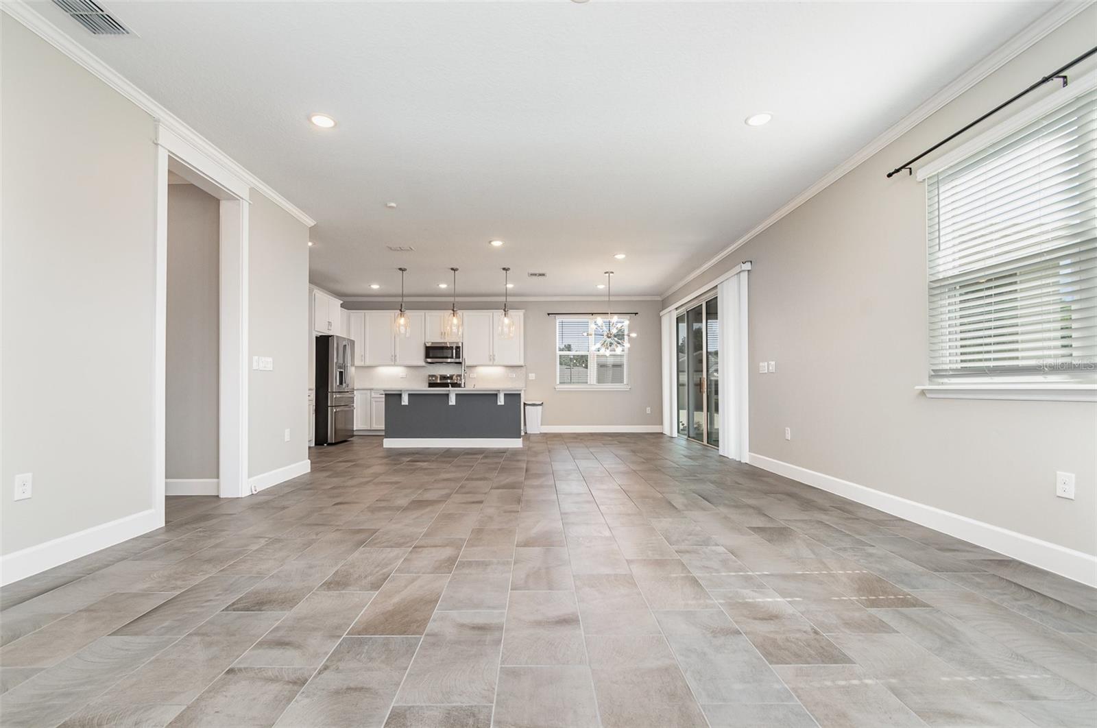 Image 4 of 30 For 31792 Broadwater Avenue