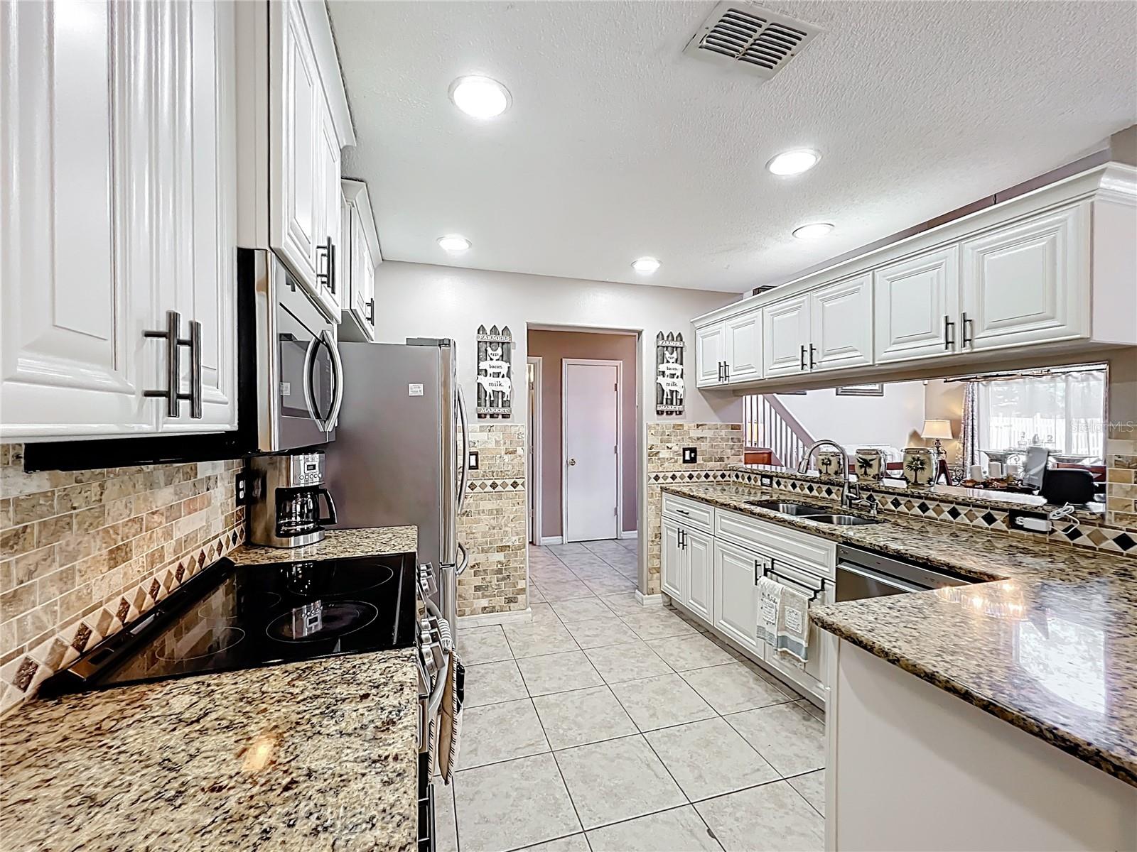 Image 11 of 70 For 1803 Meadow Pond Way