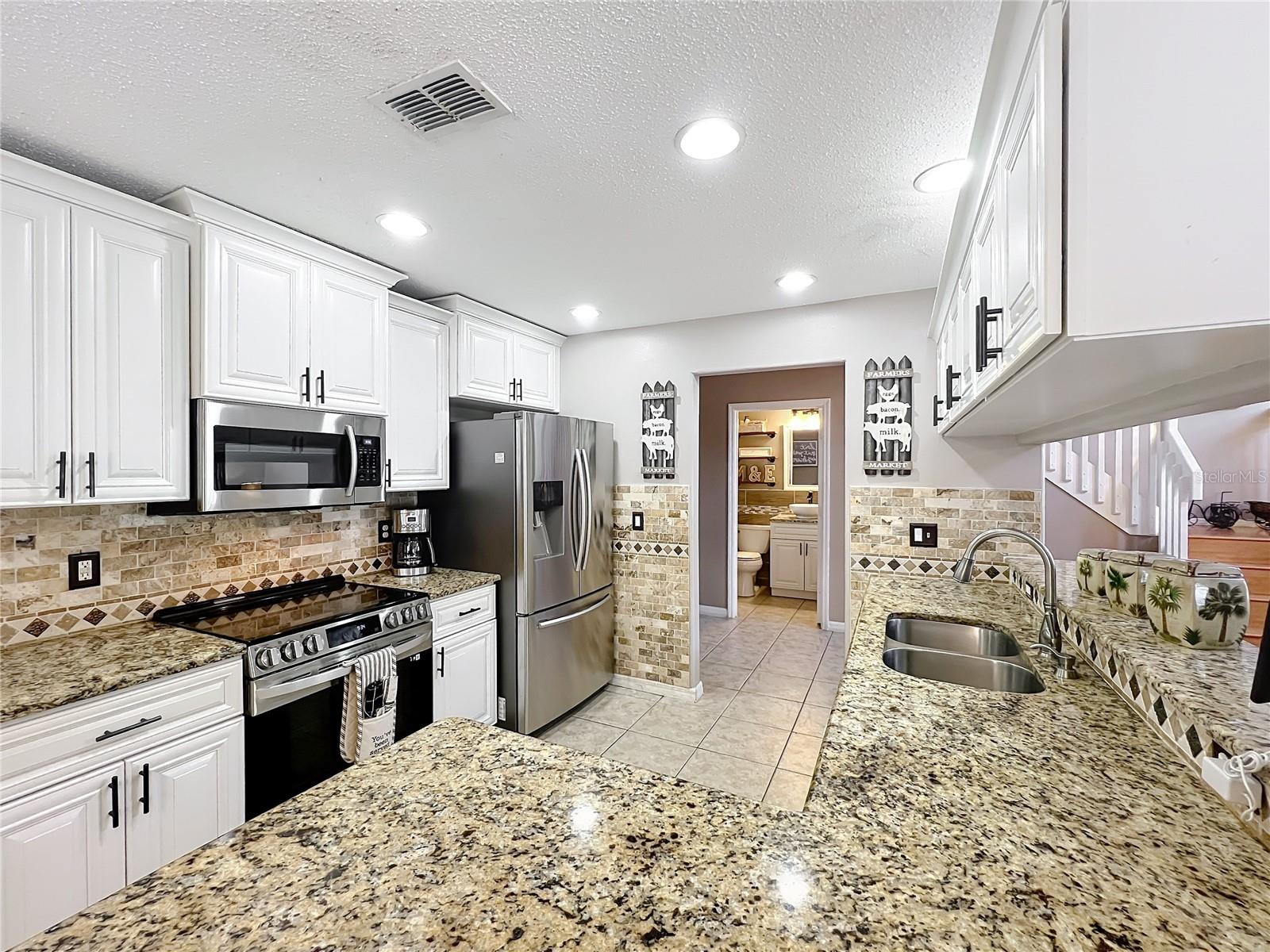 Image 12 of 70 For 1803 Meadow Pond Way