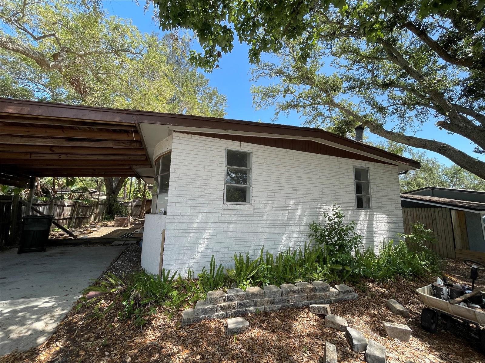 Details for 432 2nd Avenue Ne, LARGO, FL 33770