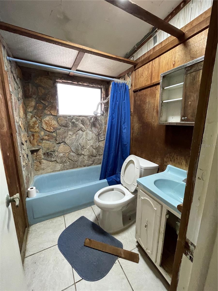 Image 8 of 19 For 432 2nd Avenue Ne