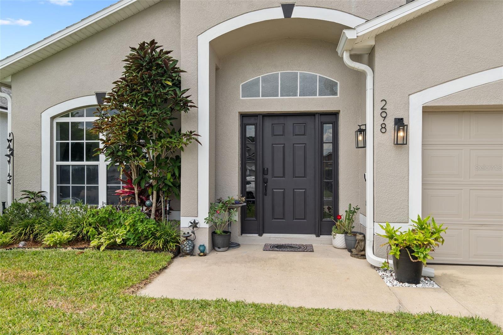 Image 4 of 35 For 298 Clydesdale Circle
