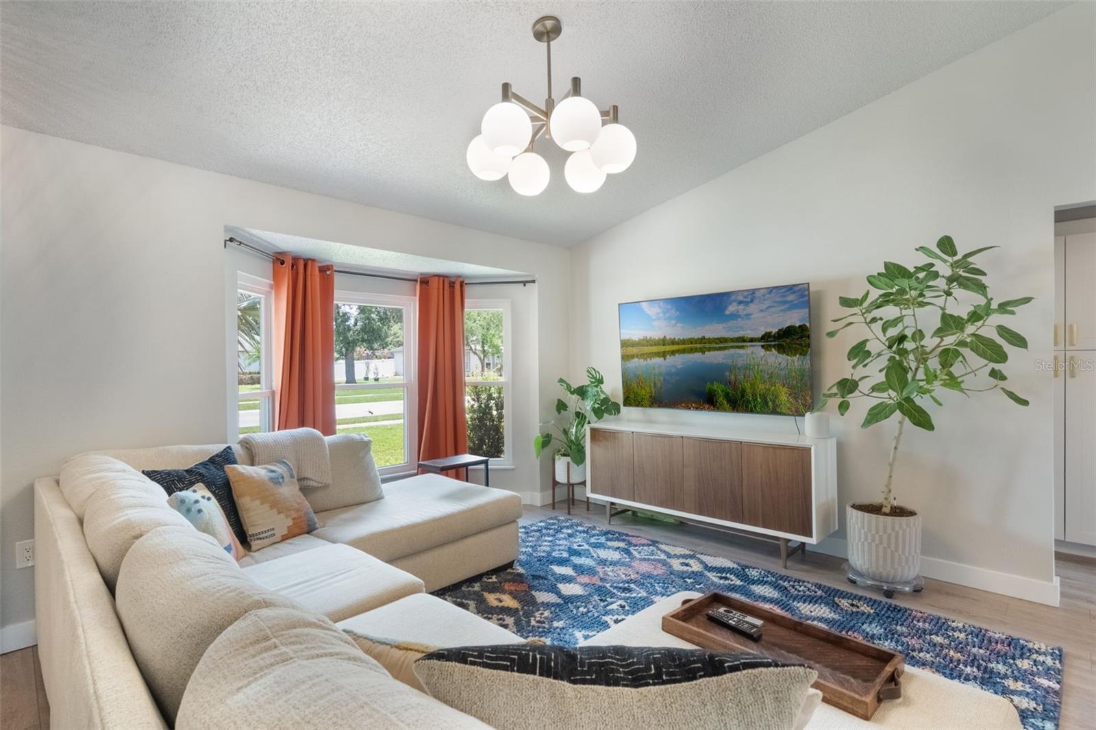 Image 2 of 23 For 719 Stevelynn Circle