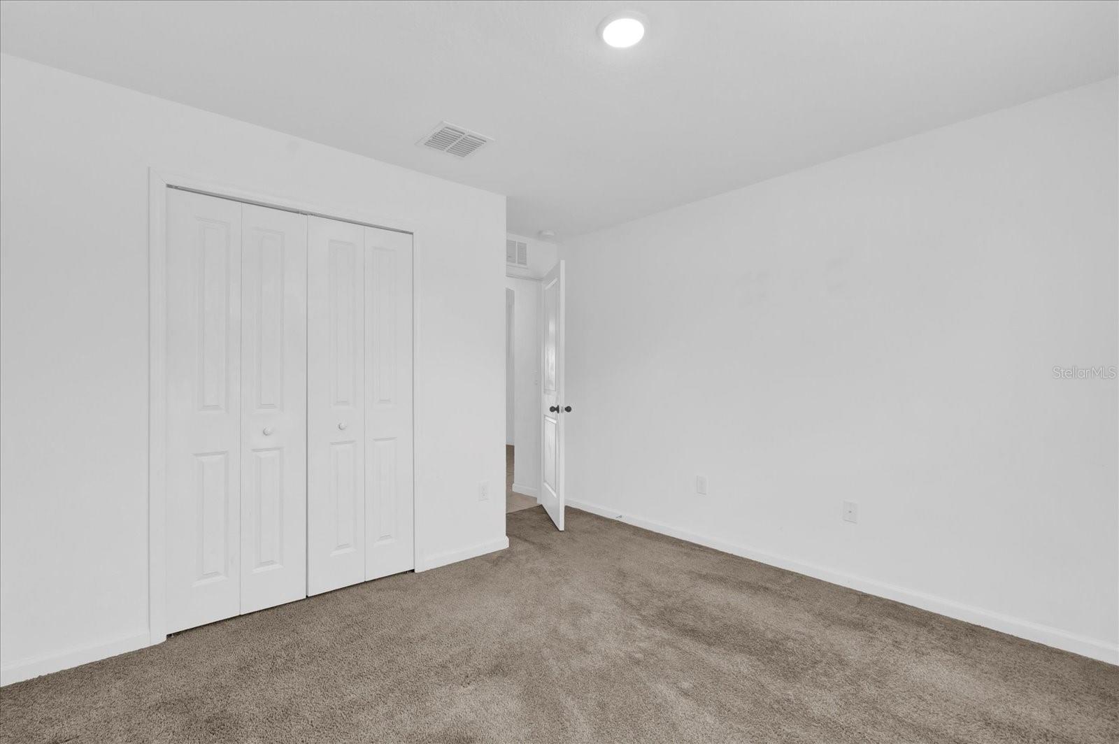 Image 11 of 27 For 3405 Yarian Drive