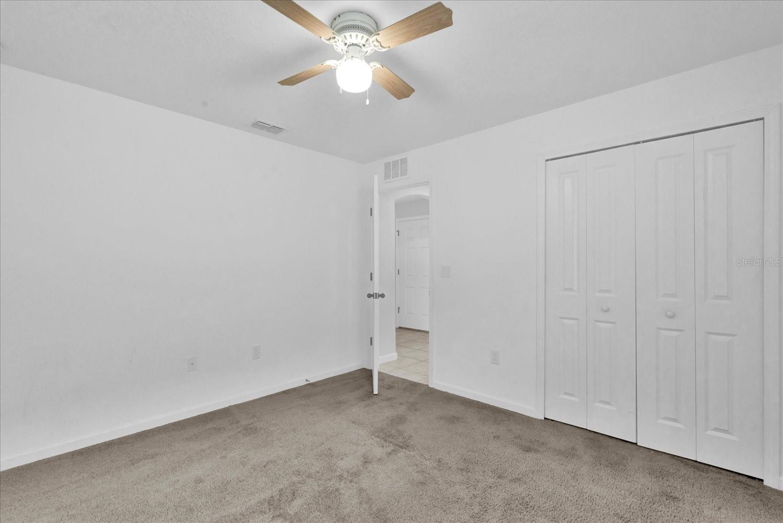 Image 14 of 27 For 3405 Yarian Drive