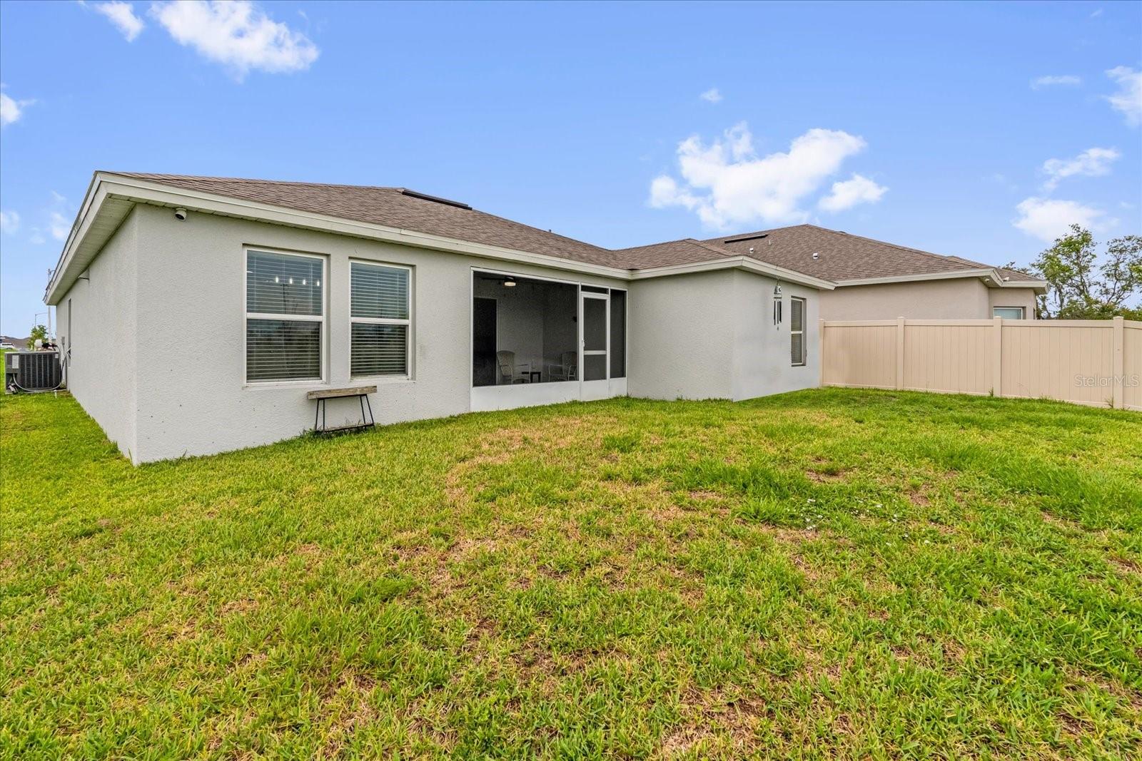 Image 23 of 27 For 3405 Yarian Drive