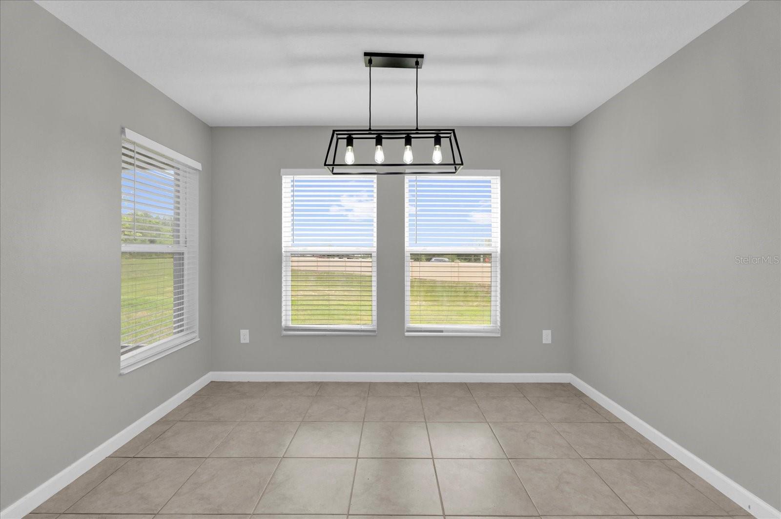 Image 6 of 27 For 3405 Yarian Drive