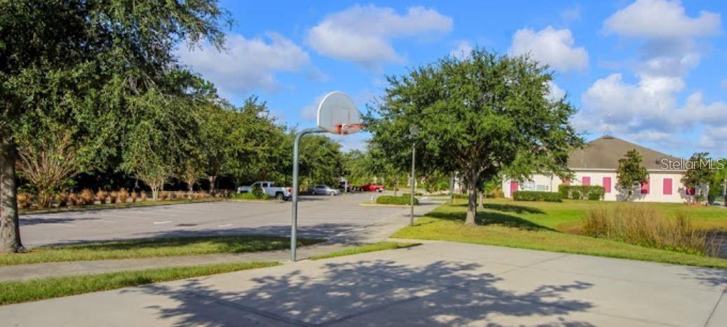Image 17 of 34 For 2545 Old Kent Circle