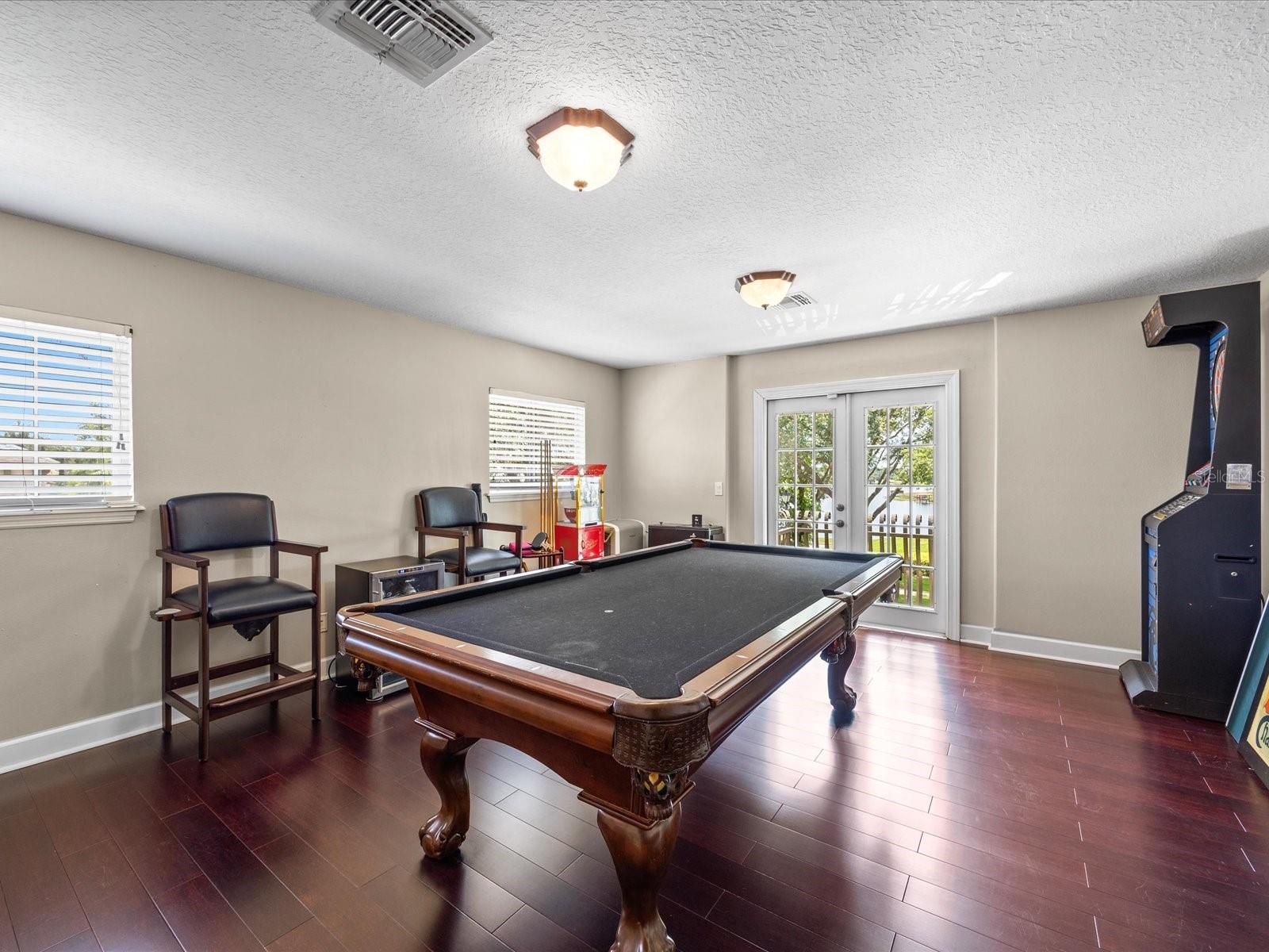 Image 30 of 43 For 1319 Johns Cove Ln