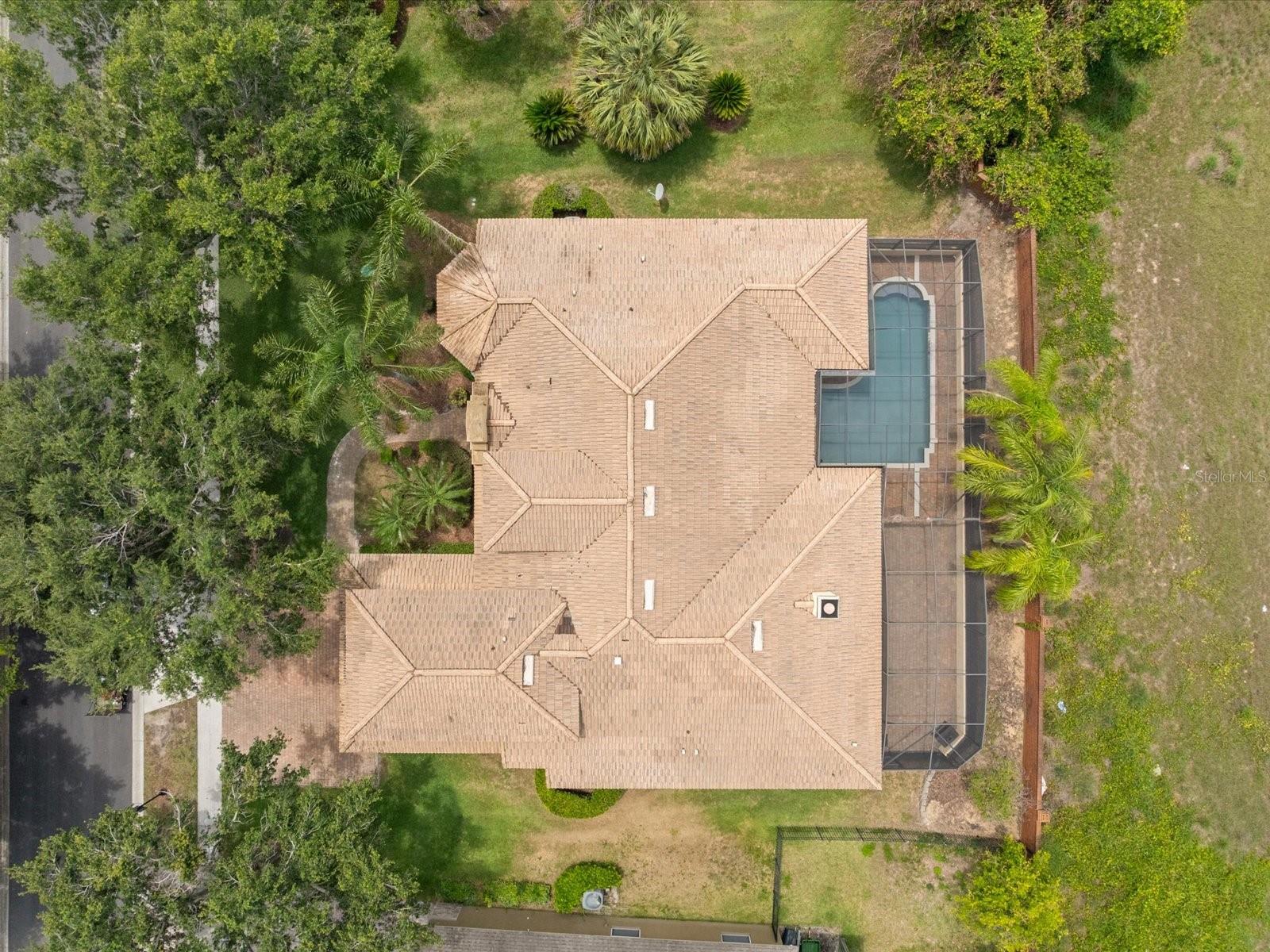 Image 4 of 43 For 1319 Johns Cove Ln