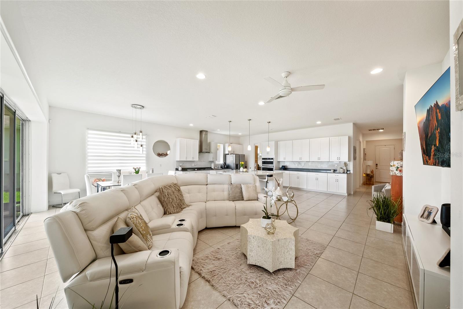 Image 18 of 46 For 5081 Twin Lakes Boulevard