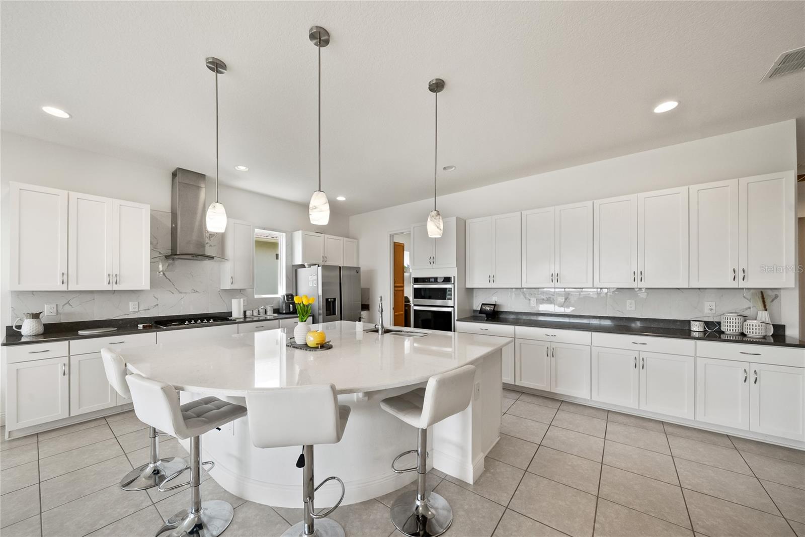 Image 2 of 46 For 5081 Twin Lakes Boulevard
