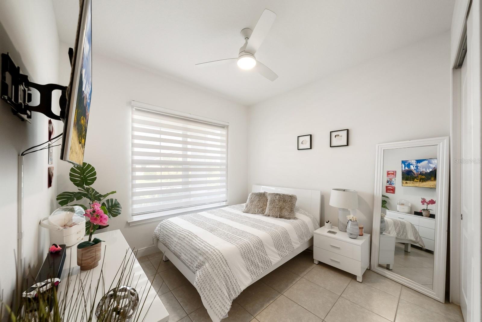 Image 23 of 46 For 5081 Twin Lakes Boulevard
