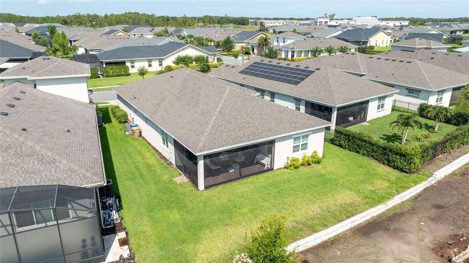 Image 9 of 46 For 5081 Twin Lakes Boulevard