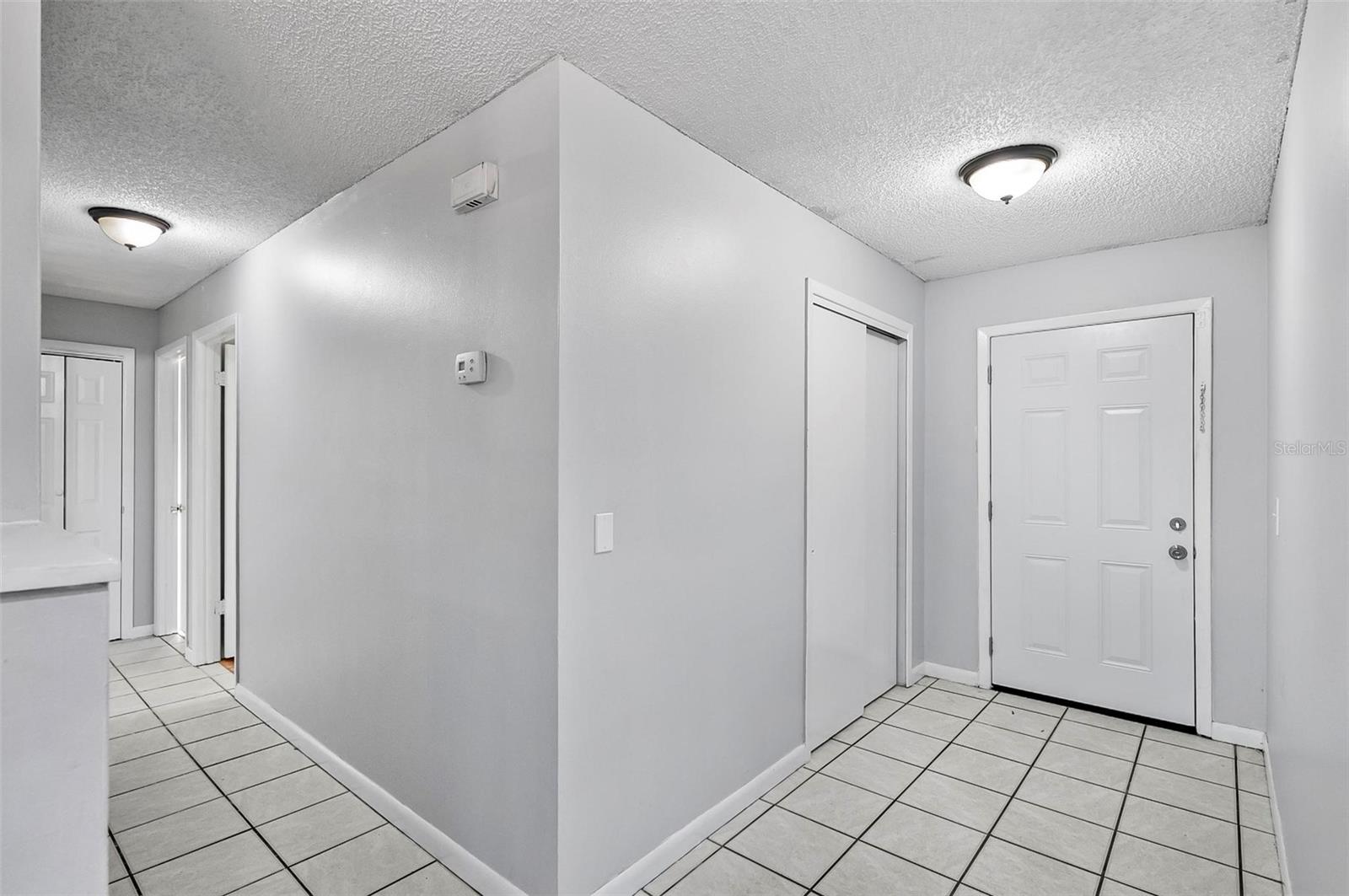 Image 10 of 15 For 512 Ivanhoe Way