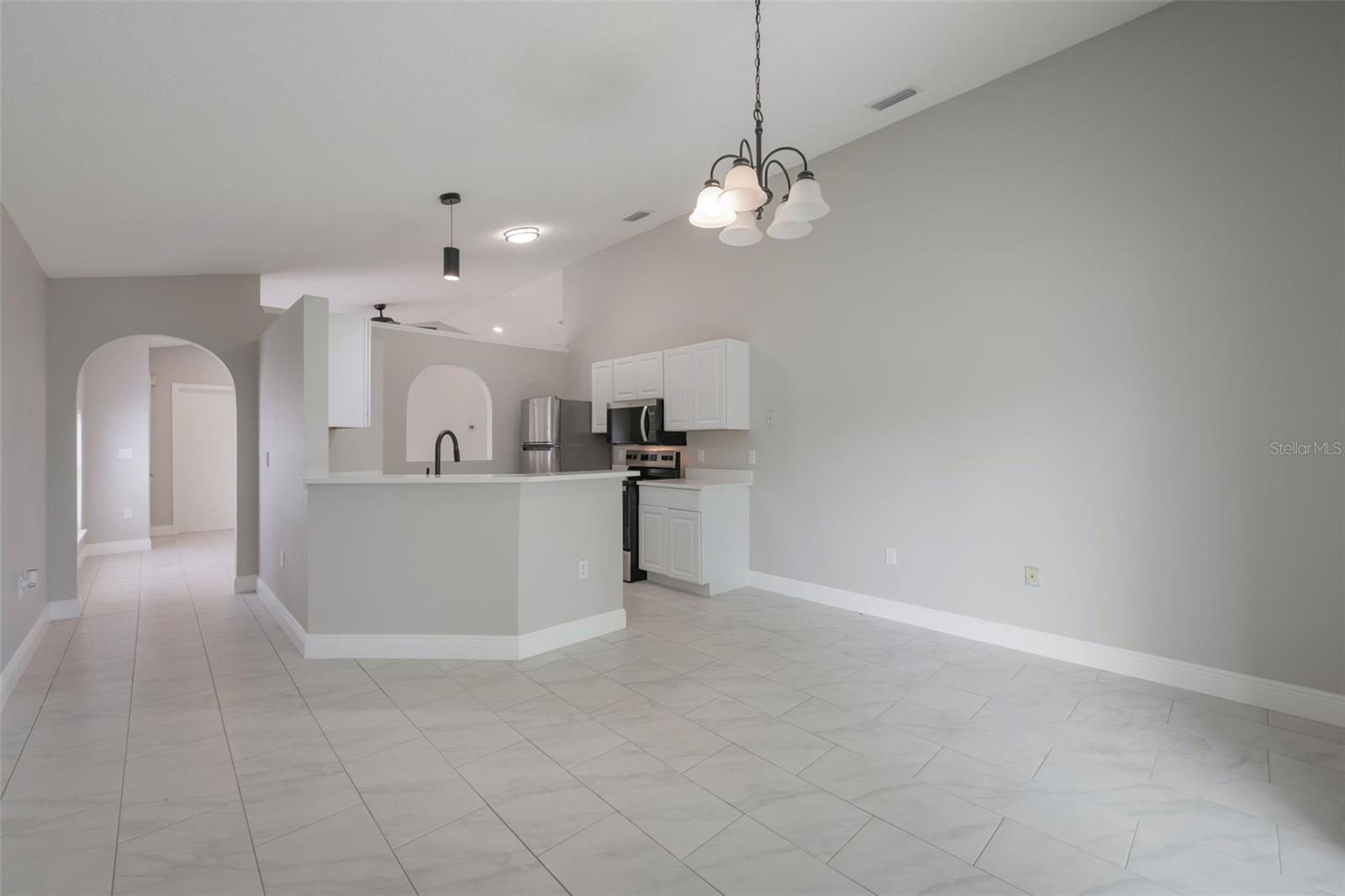 Image 12 of 33 For 8141 Golden Chickasaw Circle